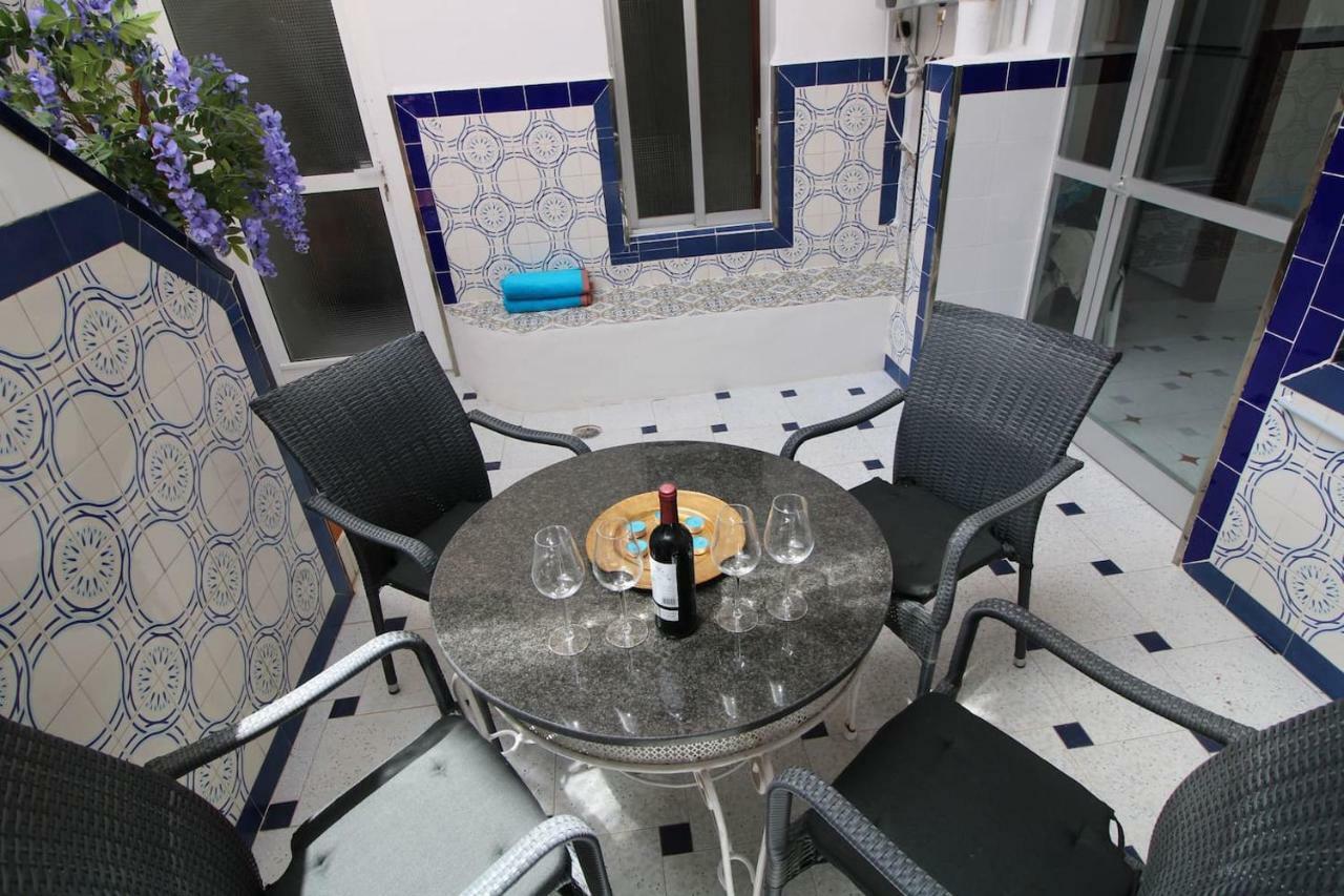 Big Apartment With Unique Patio Near Santa Barbara Castle Аликанте Экстерьер фото